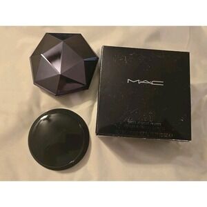 MAC Sheer Mystery Powder Poudre Retouche Express ~Light/Medium ~ FullSize BNIB